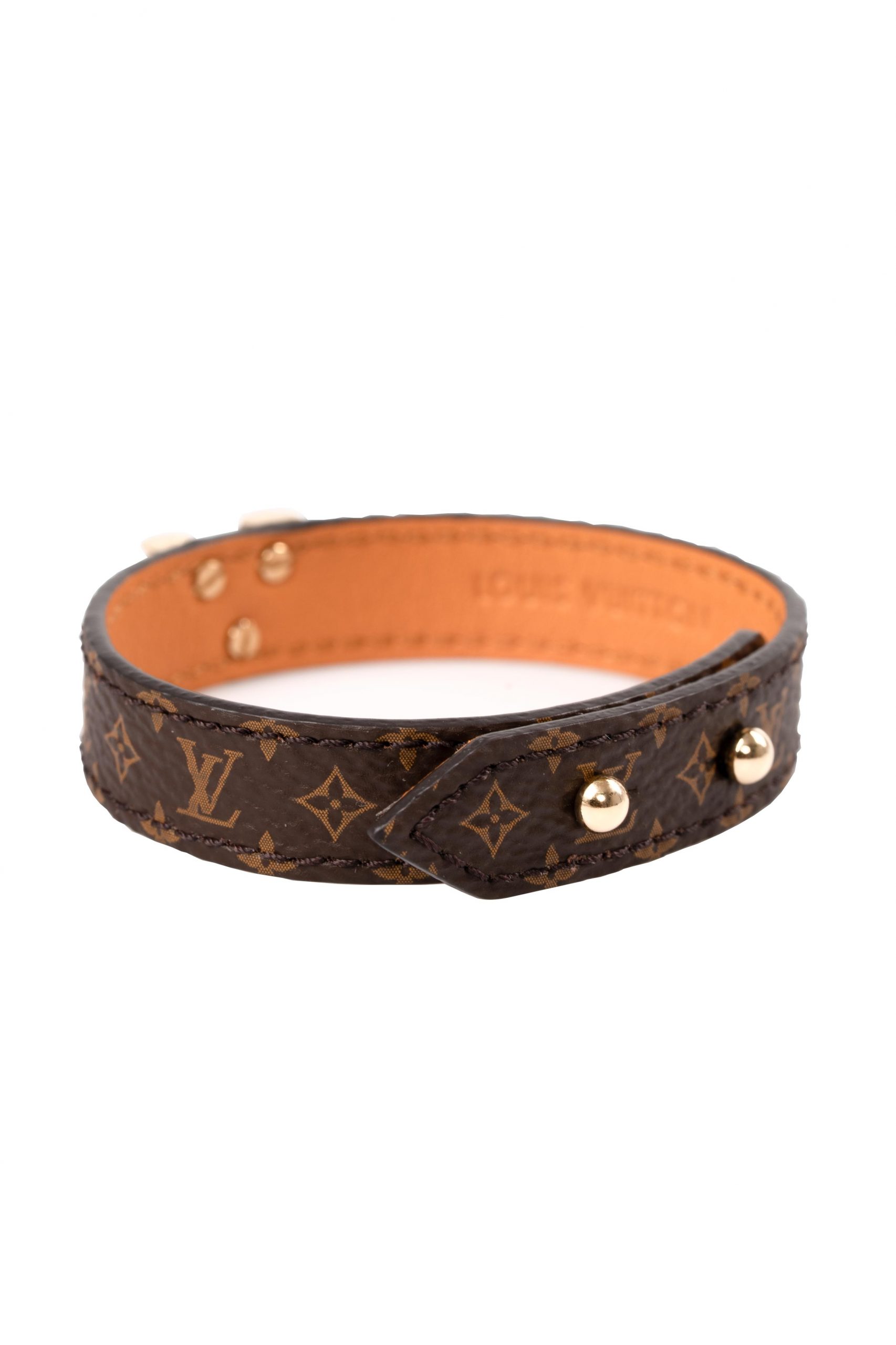 Vòng tay Louis Vuitton Essential V Bracelet-DSC09062-Edit