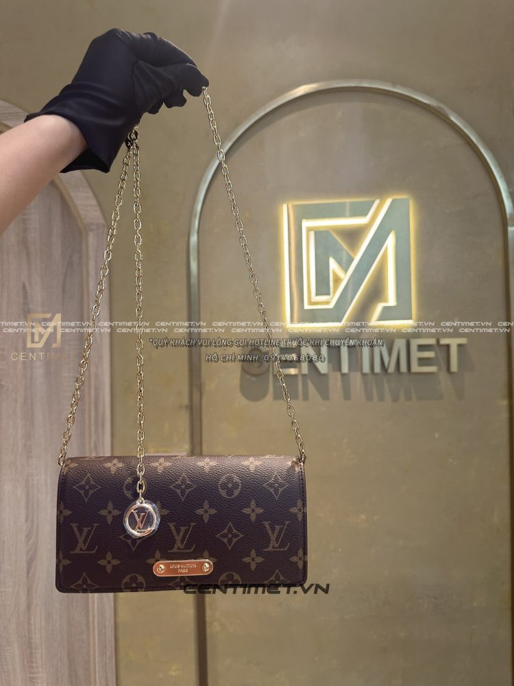 Túi Louis Vuitton LV Lily Wallet On Chain M82509