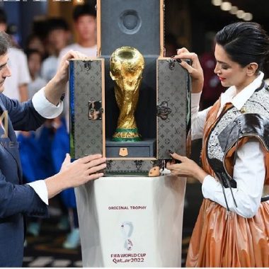 Louis Vuitton ghi đậm dấu ấn trong ngày hội bóng đá lớn nhất hành tinh